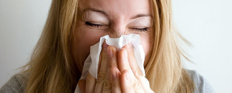 Natural Home Remedies for Allergies and Hay Fever